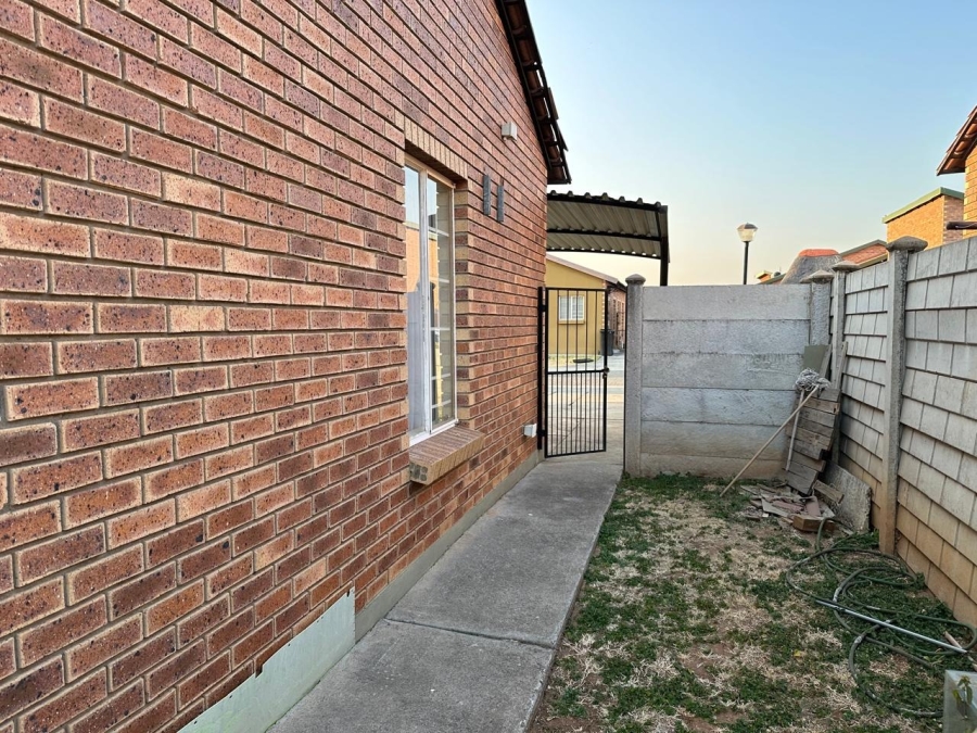 3 Bedroom Property for Sale in Waterkloof East North West